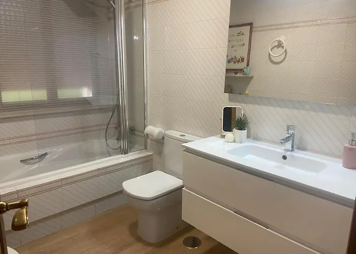 Casa De Boticarios, * El Arenal (Castile and Leon)